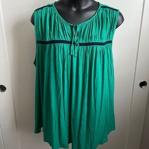 Sleeveless Shirt